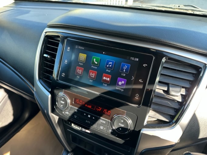 2020 Mitsubishi L200