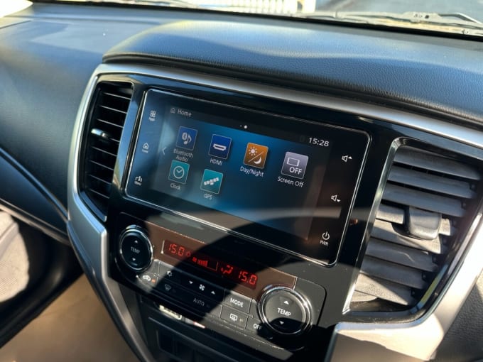 2020 Mitsubishi L200