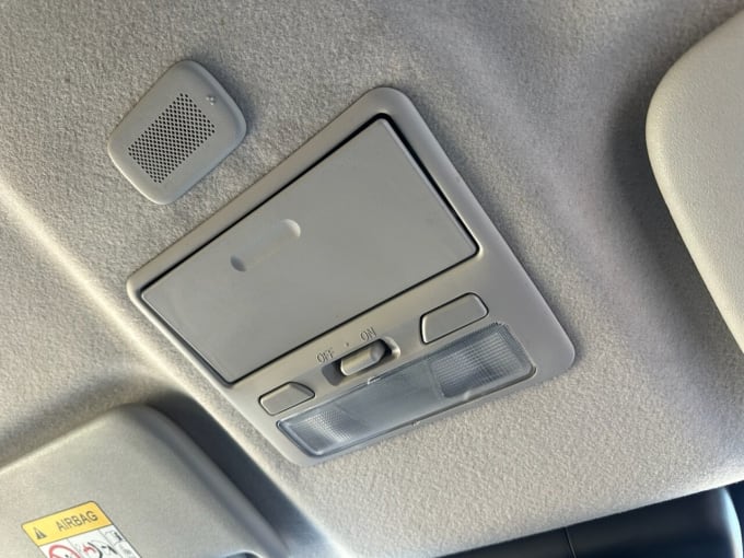 2020 Mitsubishi L200