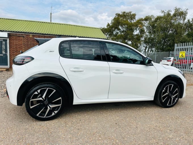 2025 Peugeot 208