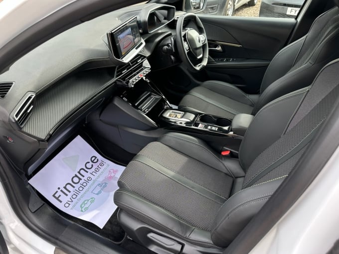 2025 Peugeot 208