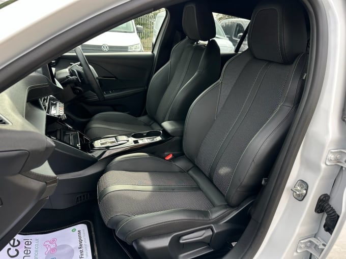 2025 Peugeot 208