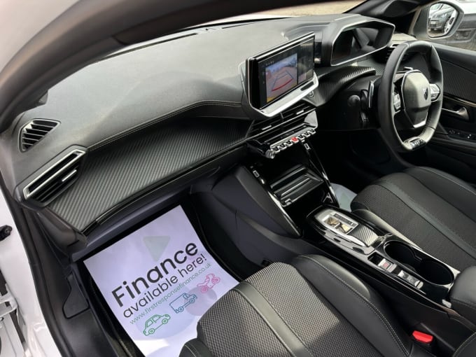 2025 Peugeot 208