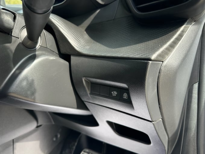 2025 Peugeot 208