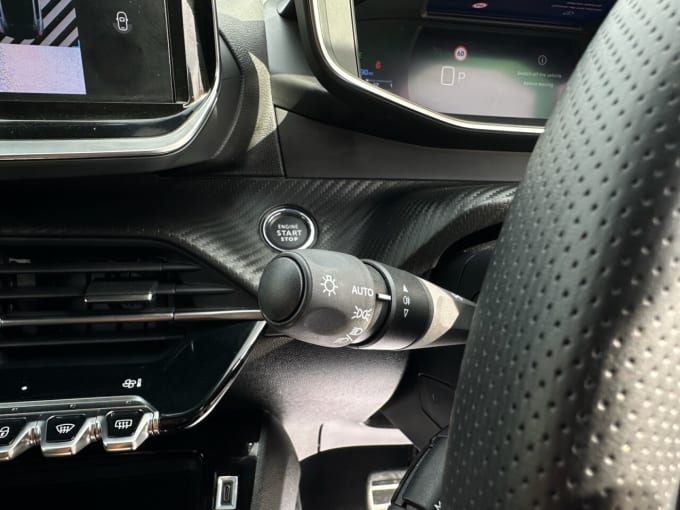 2025 Peugeot 208