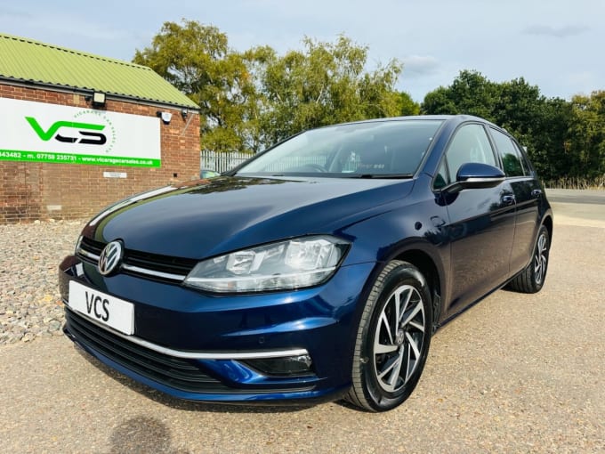 2025 Volkswagen Golf