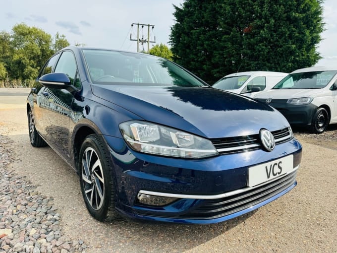 2025 Volkswagen Golf