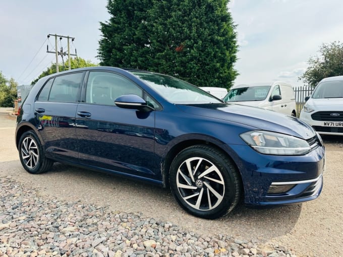 2025 Volkswagen Golf