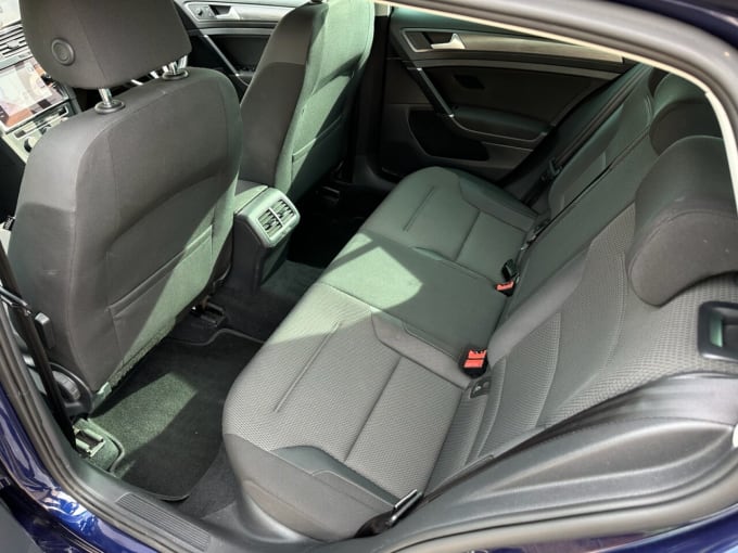 2025 Volkswagen Golf