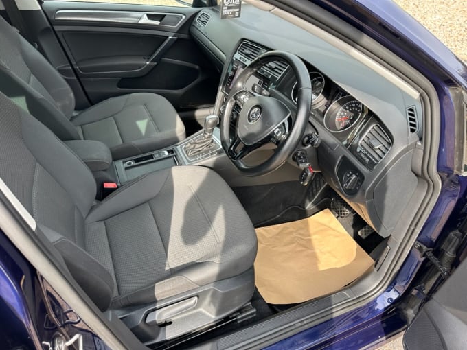 2025 Volkswagen Golf