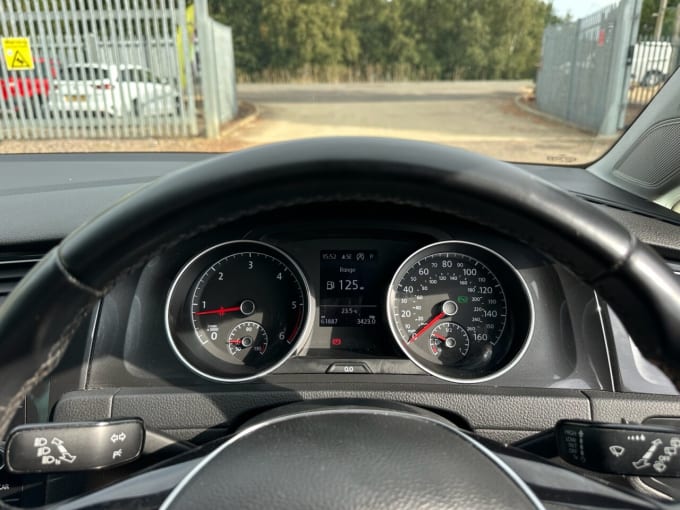 2025 Volkswagen Golf