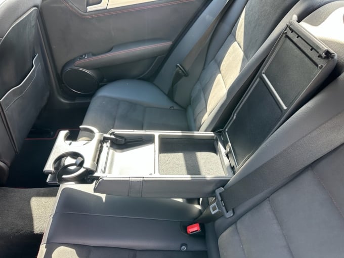 2025 Mercedes-benz C-class
