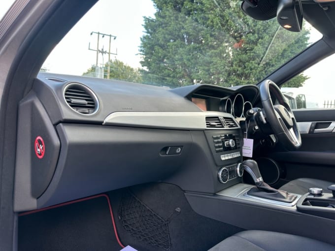 2025 Mercedes-benz C-class