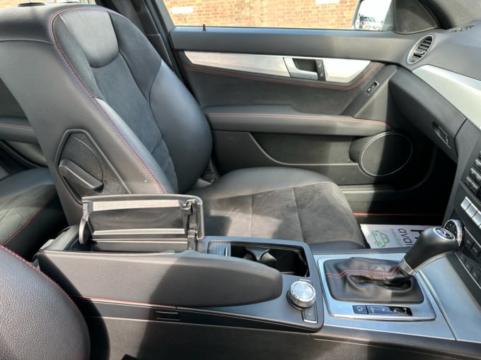 2025 Mercedes-benz C-class