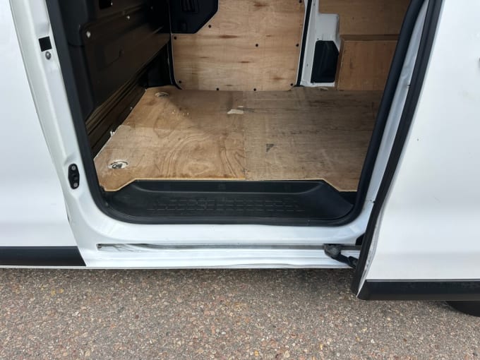 2021 Vauxhall Vivaro