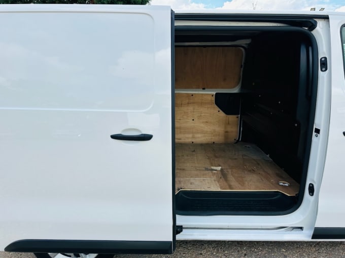 2021 Vauxhall Vivaro