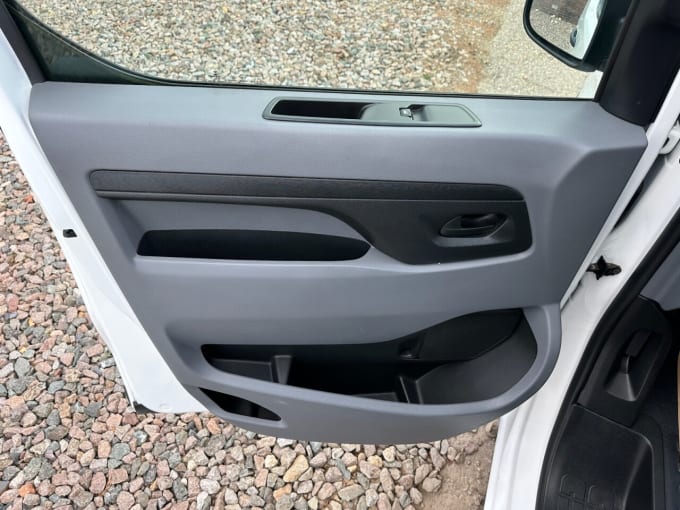 2021 Vauxhall Vivaro