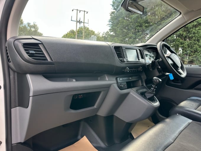 2021 Vauxhall Vivaro