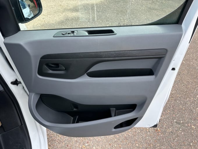 2021 Vauxhall Vivaro