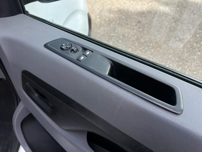 2021 Vauxhall Vivaro