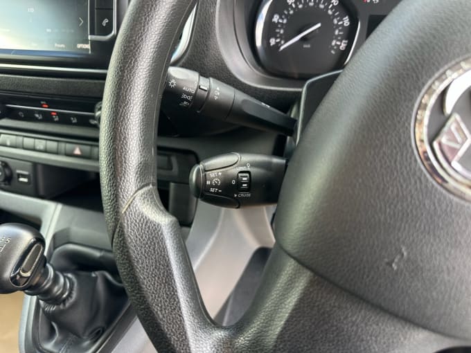 2021 Vauxhall Vivaro