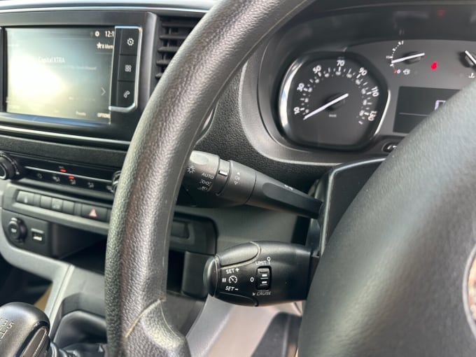 2021 Vauxhall Vivaro