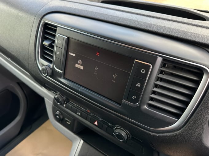 2021 Vauxhall Vivaro
