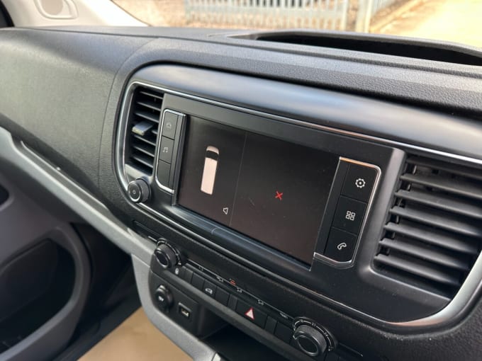 2021 Vauxhall Vivaro