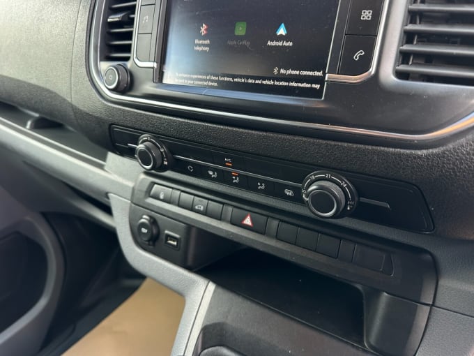 2021 Vauxhall Vivaro