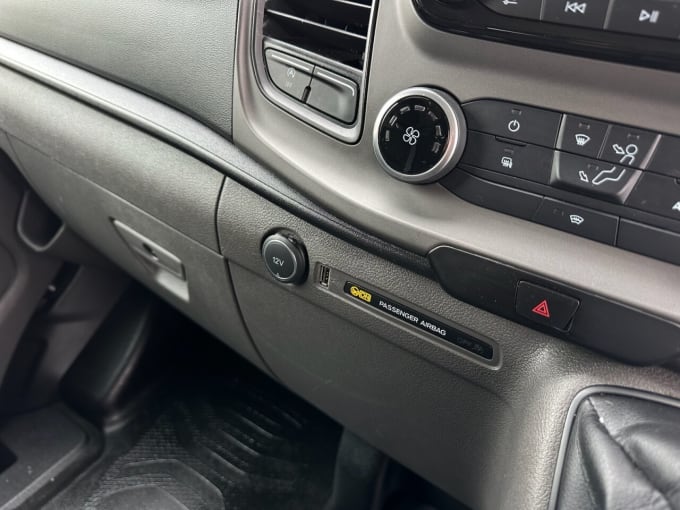 2021 Ford Transit Custom