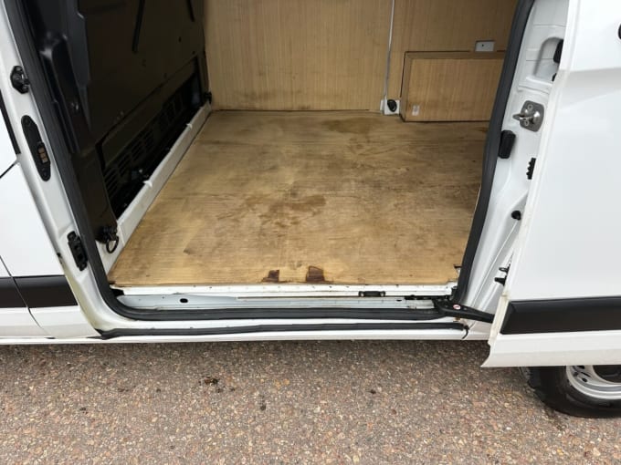 2022 Ford Transit Custom