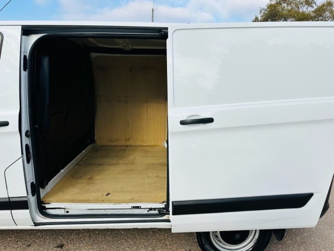 2022 Ford Transit Custom