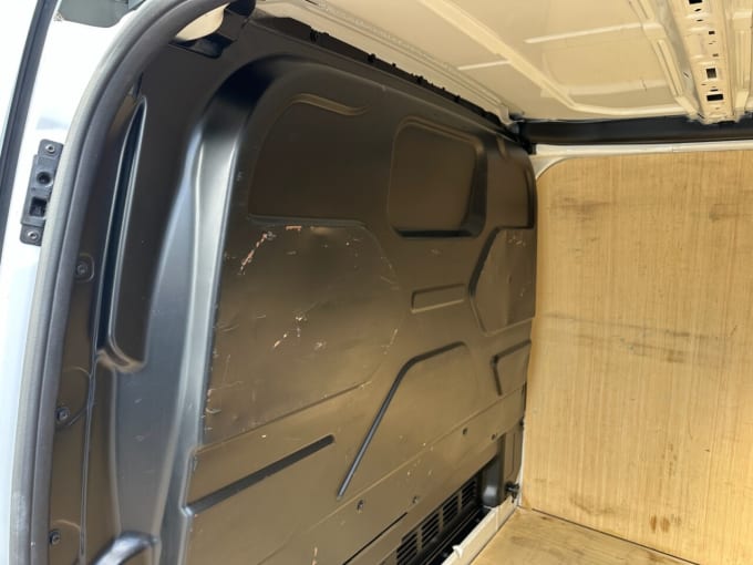 2022 Ford Transit Custom