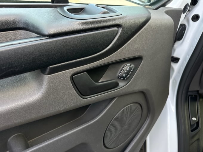 2022 Ford Transit Custom