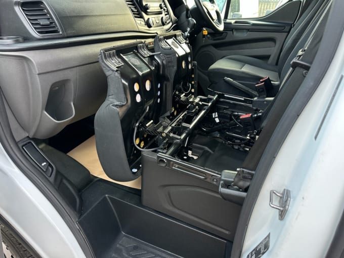 2022 Ford Transit Custom