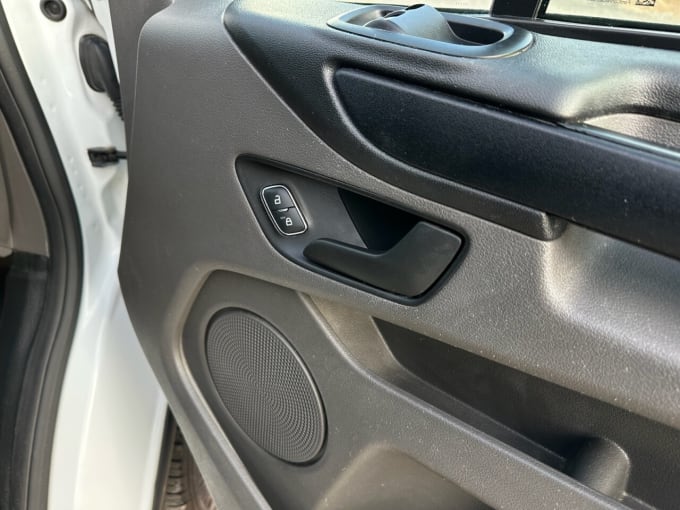 2022 Ford Transit Custom