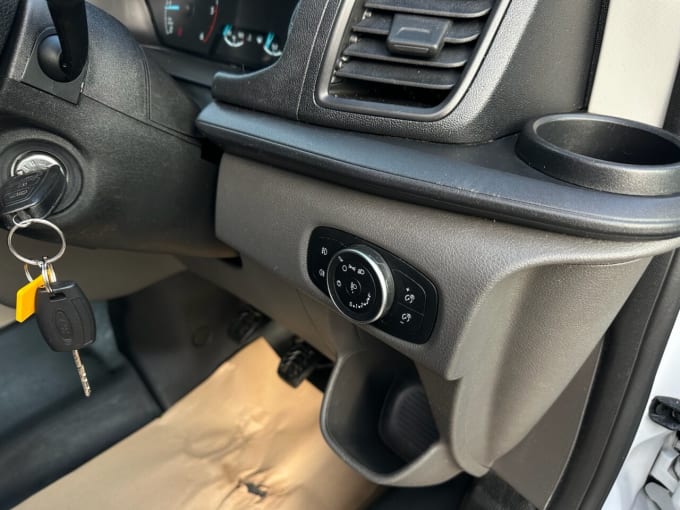 2022 Ford Transit Custom