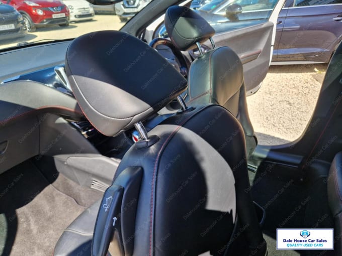 2015 Peugeot 208