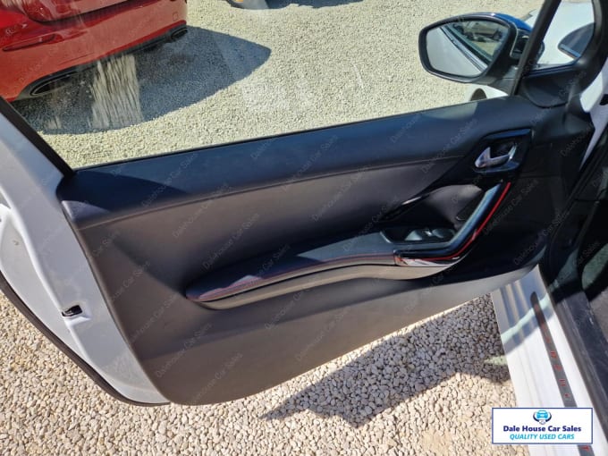 2015 Peugeot 208