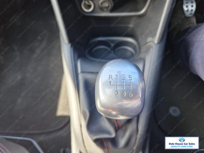 2015 Peugeot 208
