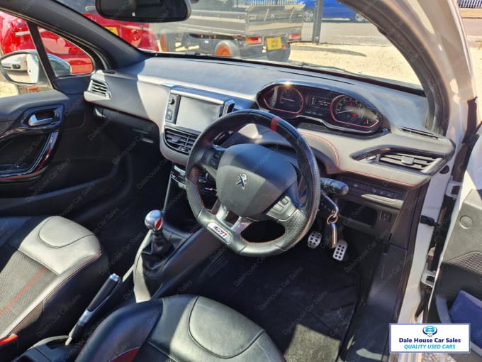 2015 Peugeot 208