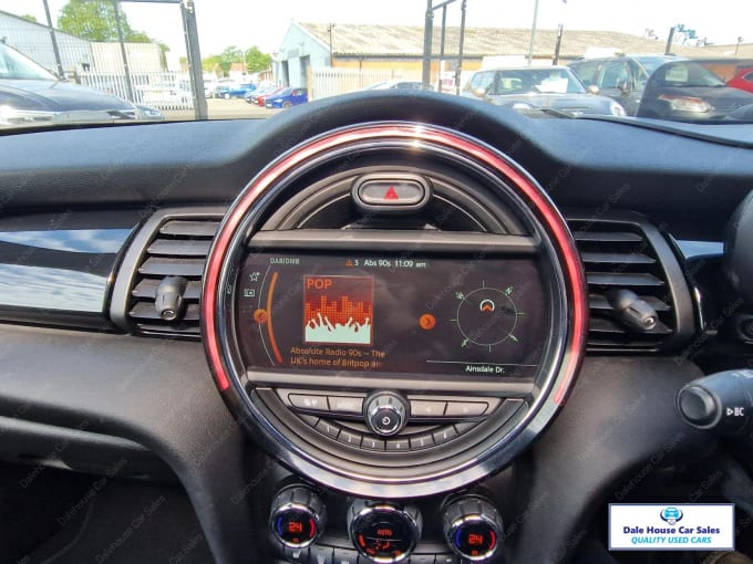 2017 Mini Hatch