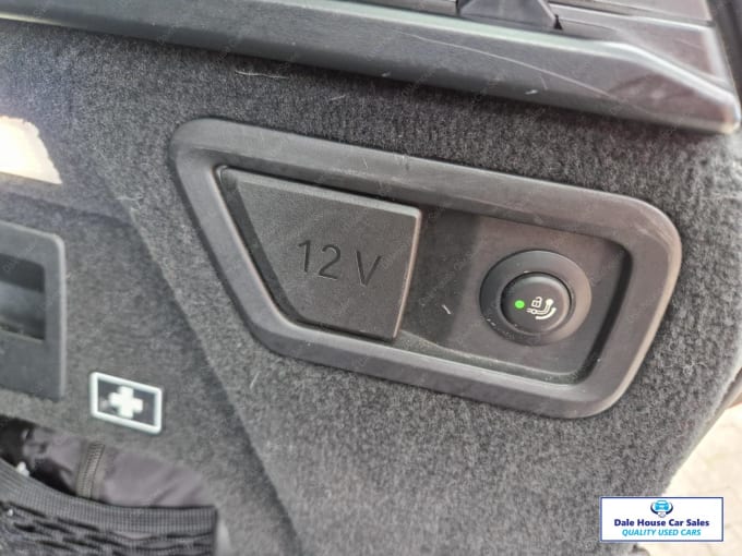 2023 BMW X7