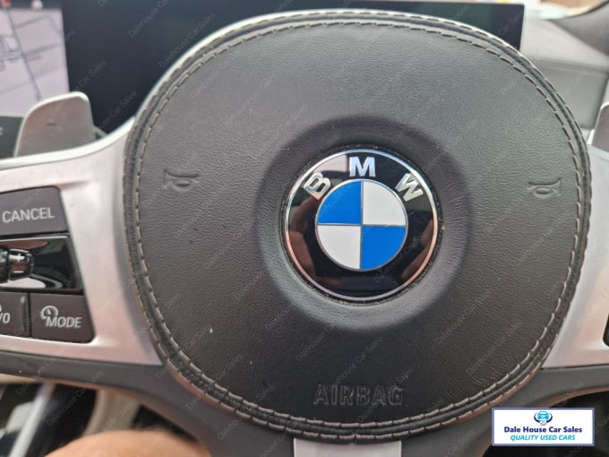 2023 BMW X7