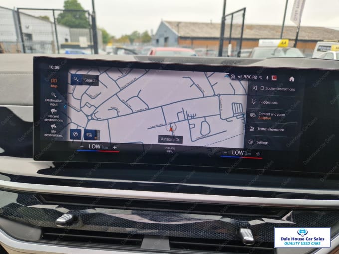 2023 BMW X7