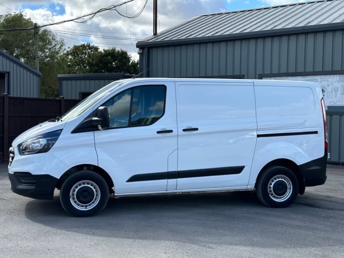 2024 Ford Transit Custom