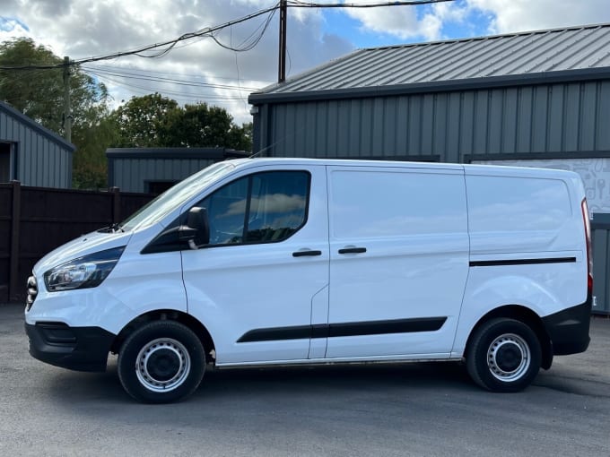 2024 Ford Transit Custom