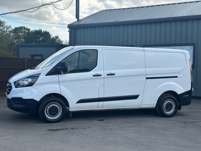 2024 Ford Transit Custom