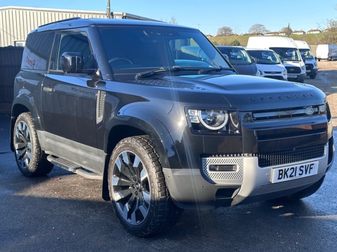 2025 Land Rover Defender