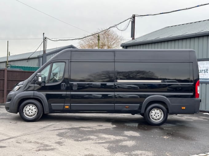 2025 Peugeot Boxer